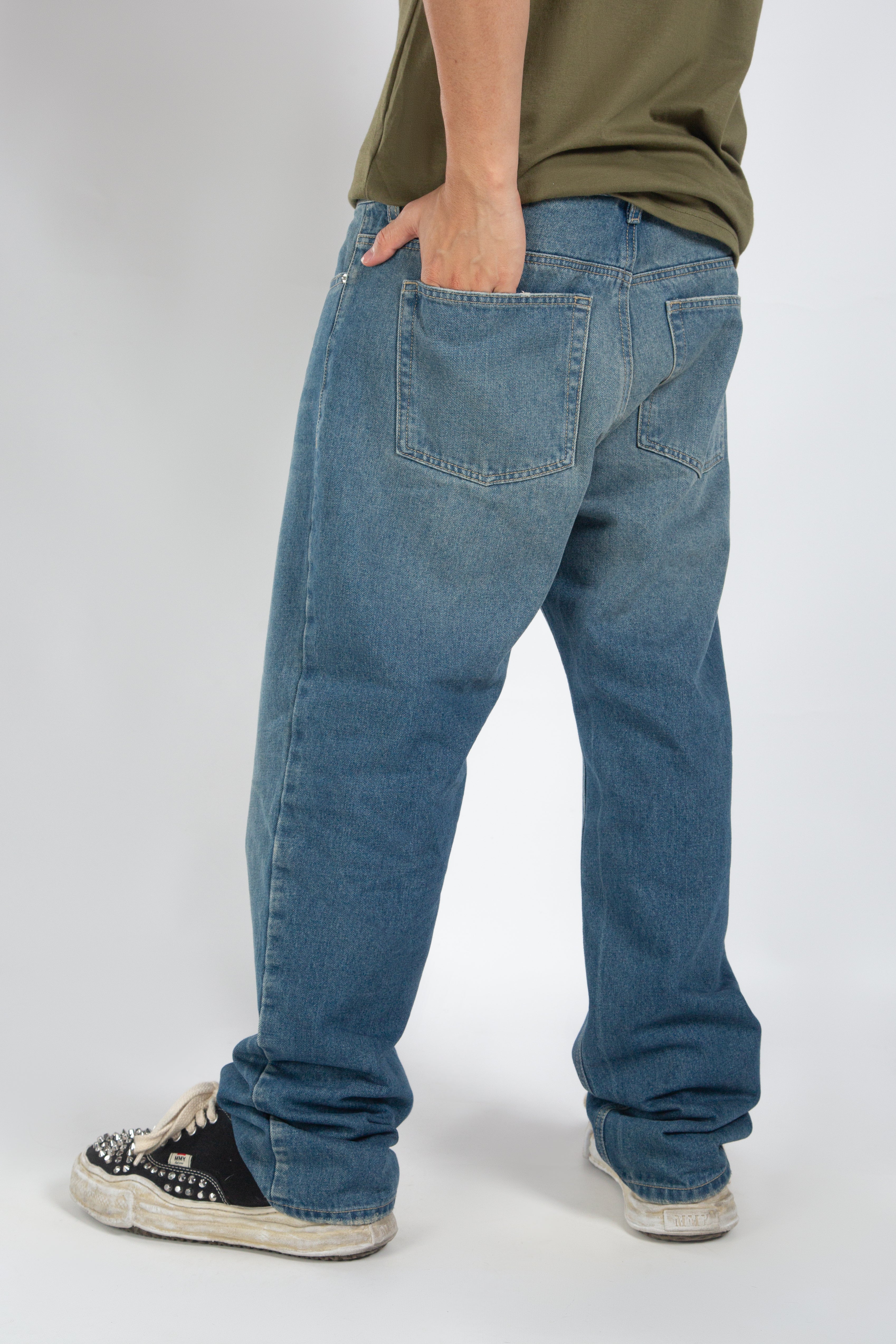 Jean para Hombre Aeropostale Guys Slim Straight Light Wash 4090