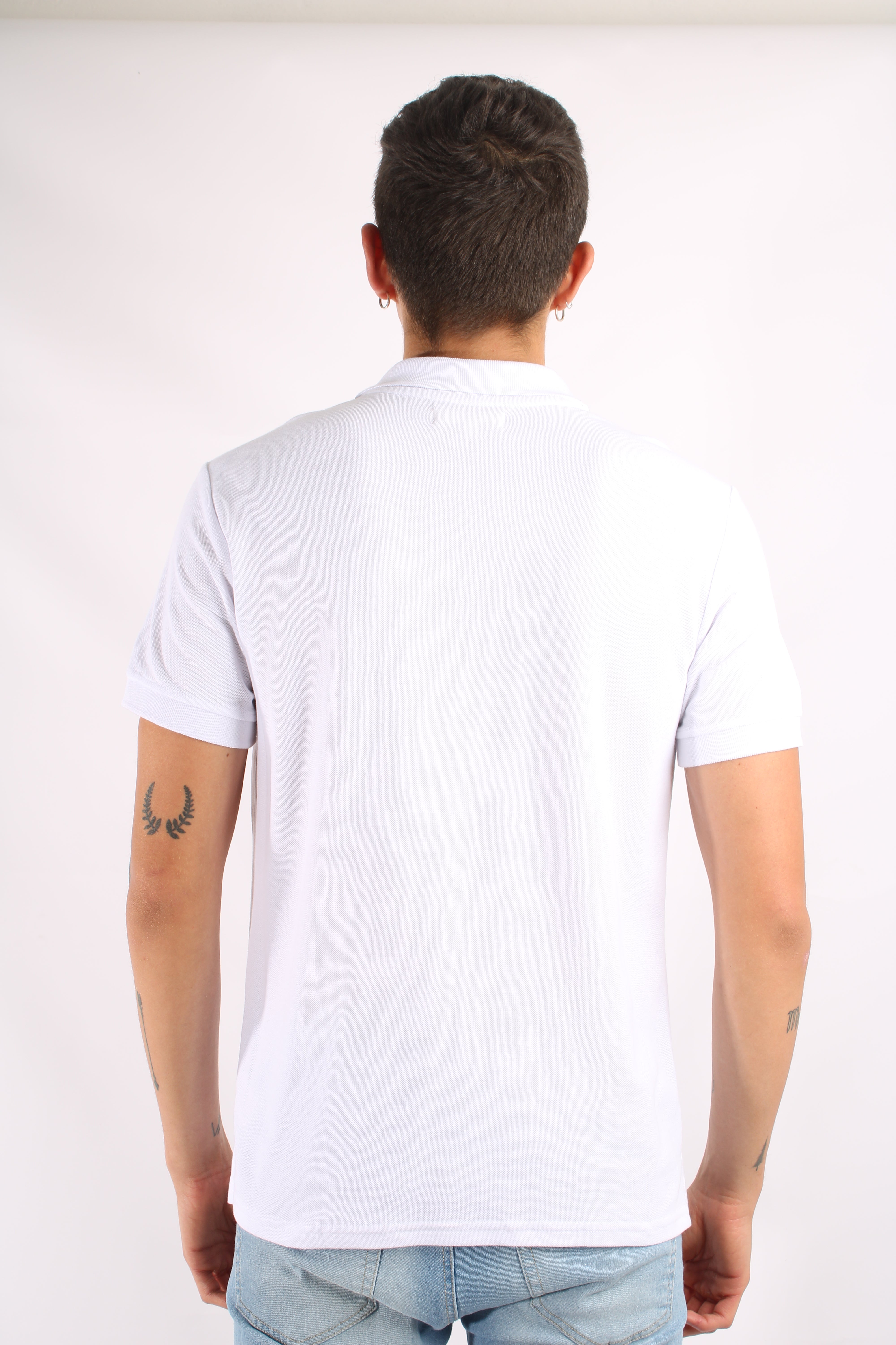 Camiseta Blanca Polo Aero Guys Ss Solid Polo Bleach