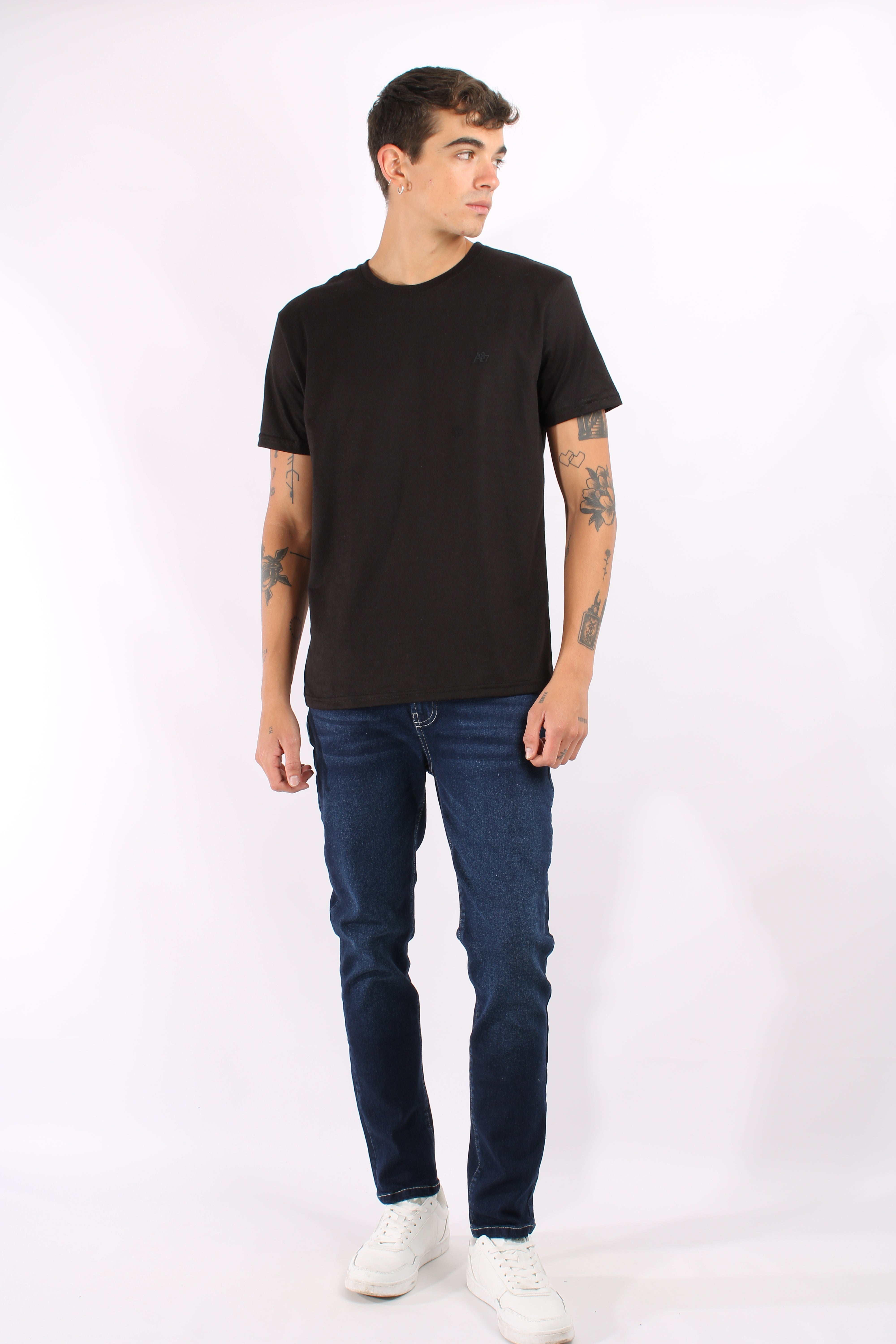 Camiseta Basica Negra Para Hombre Aeropostale Guys Ss Tees Dark Black 4240
