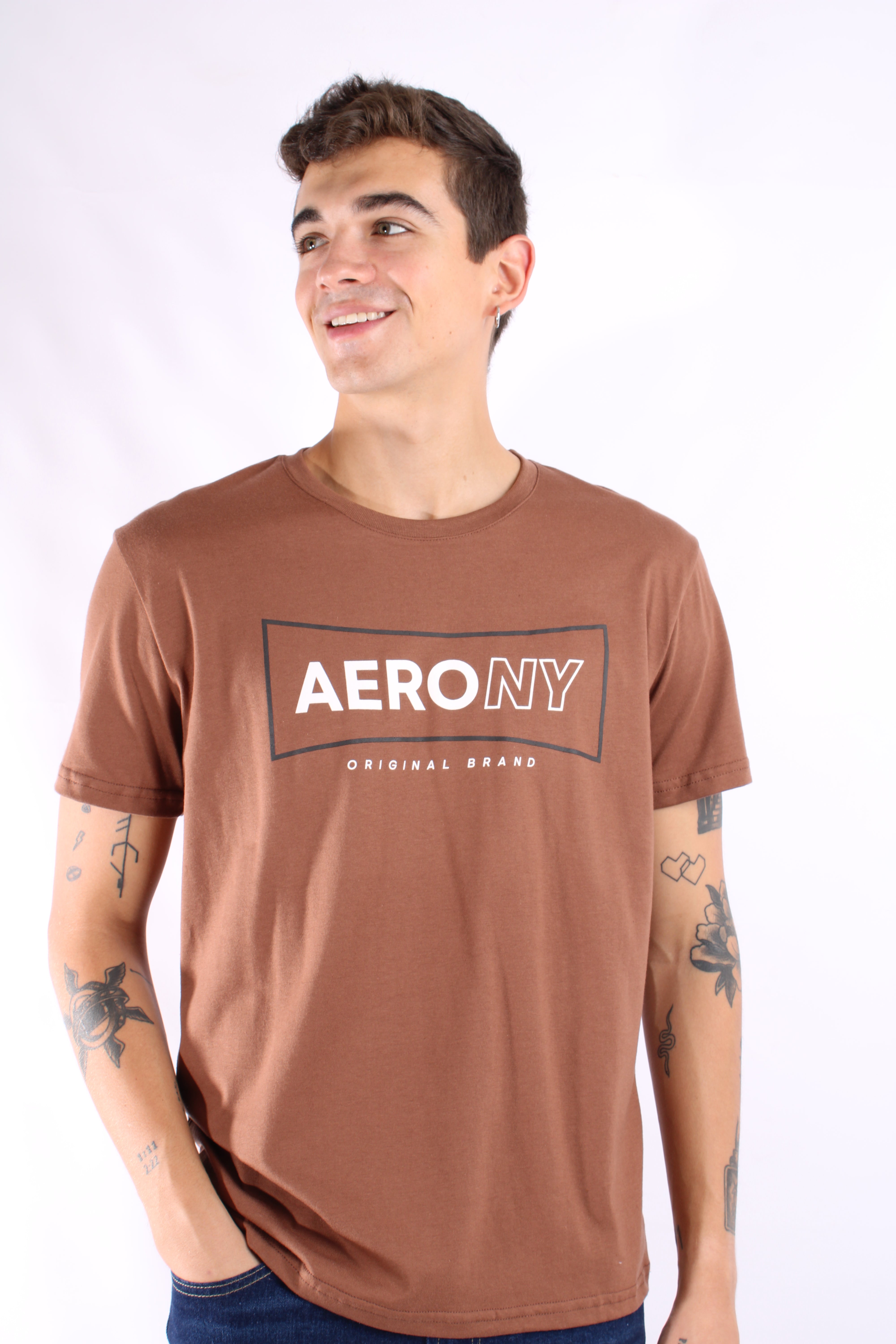 Camiseta Café Para Hombre Aeropostale Level 1 Graphic Tees Amber Gold 4957