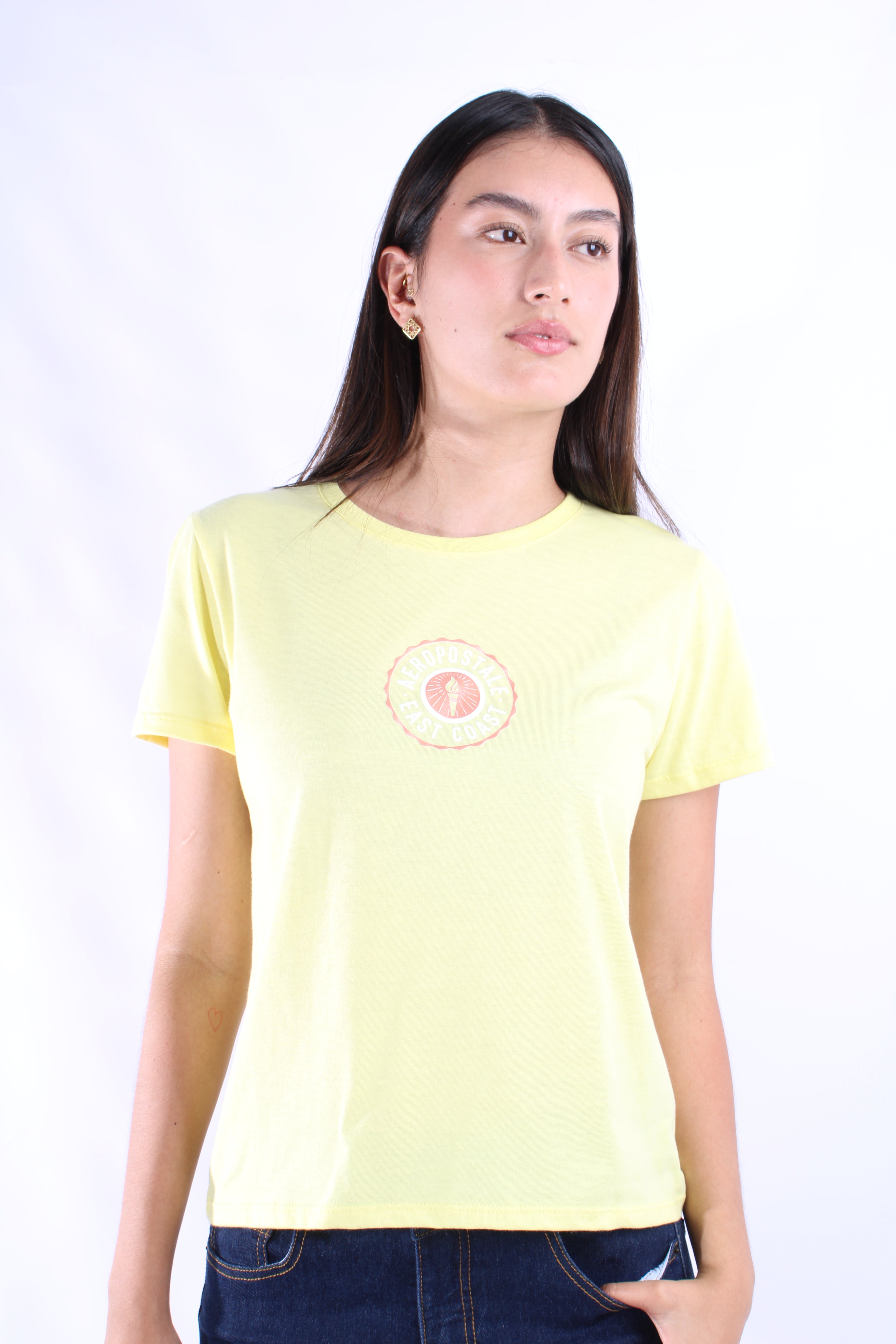 Camiseta Amarilla Para Mujer Aeropostale Graphic Level 2 Lemonade 6718