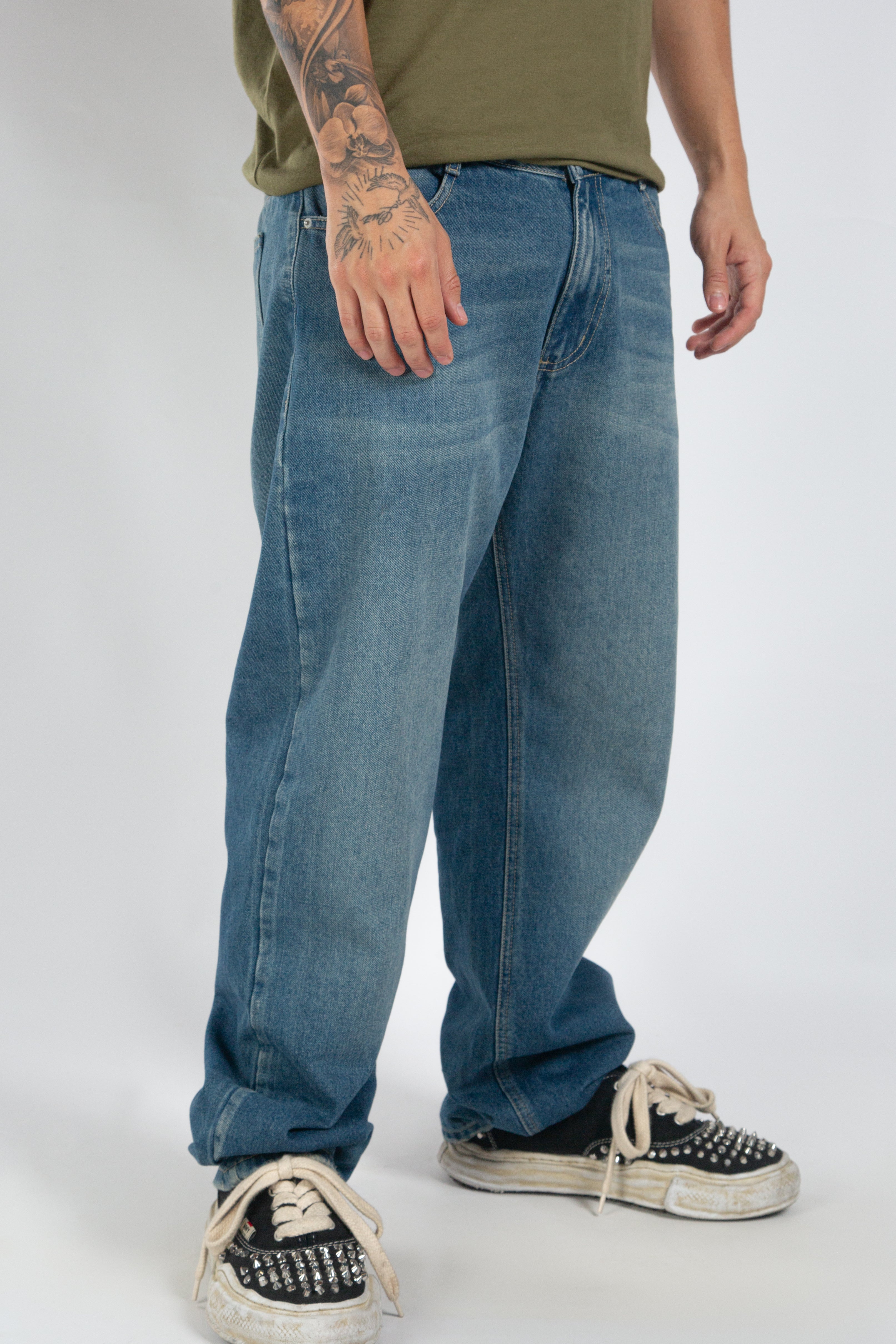 Jean para Hombre Aeropostale Guys Slim Straight Light Wash 4090