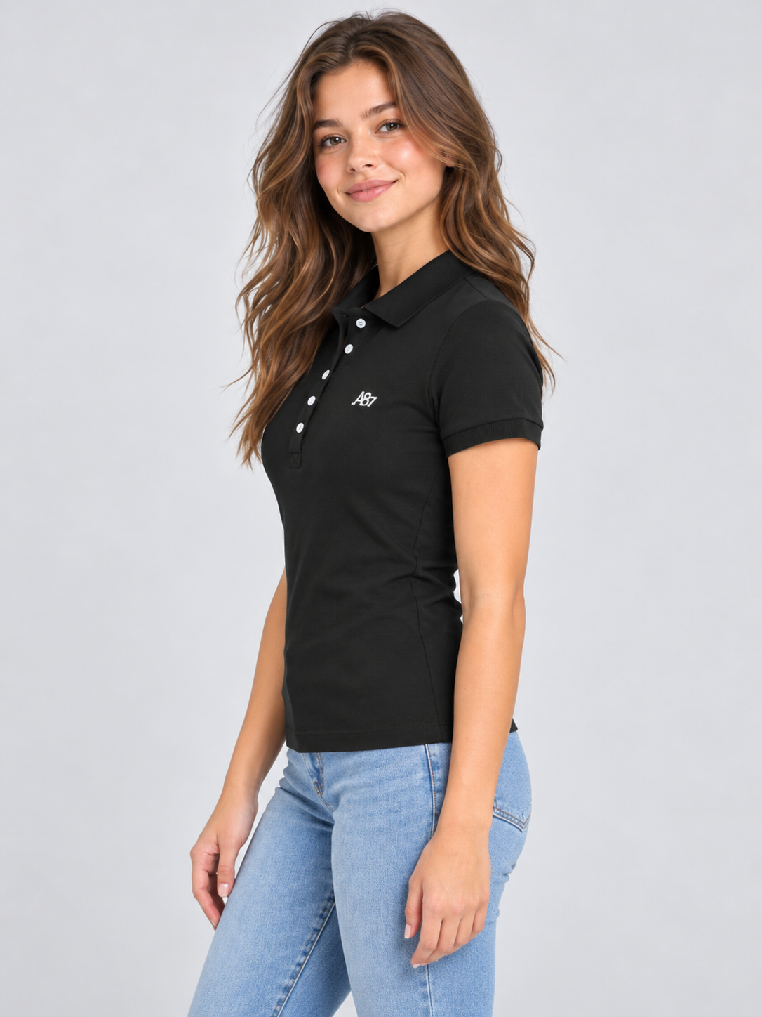 Polo Para Mujer Aero Solid Polo Dark Black Logo Blanco