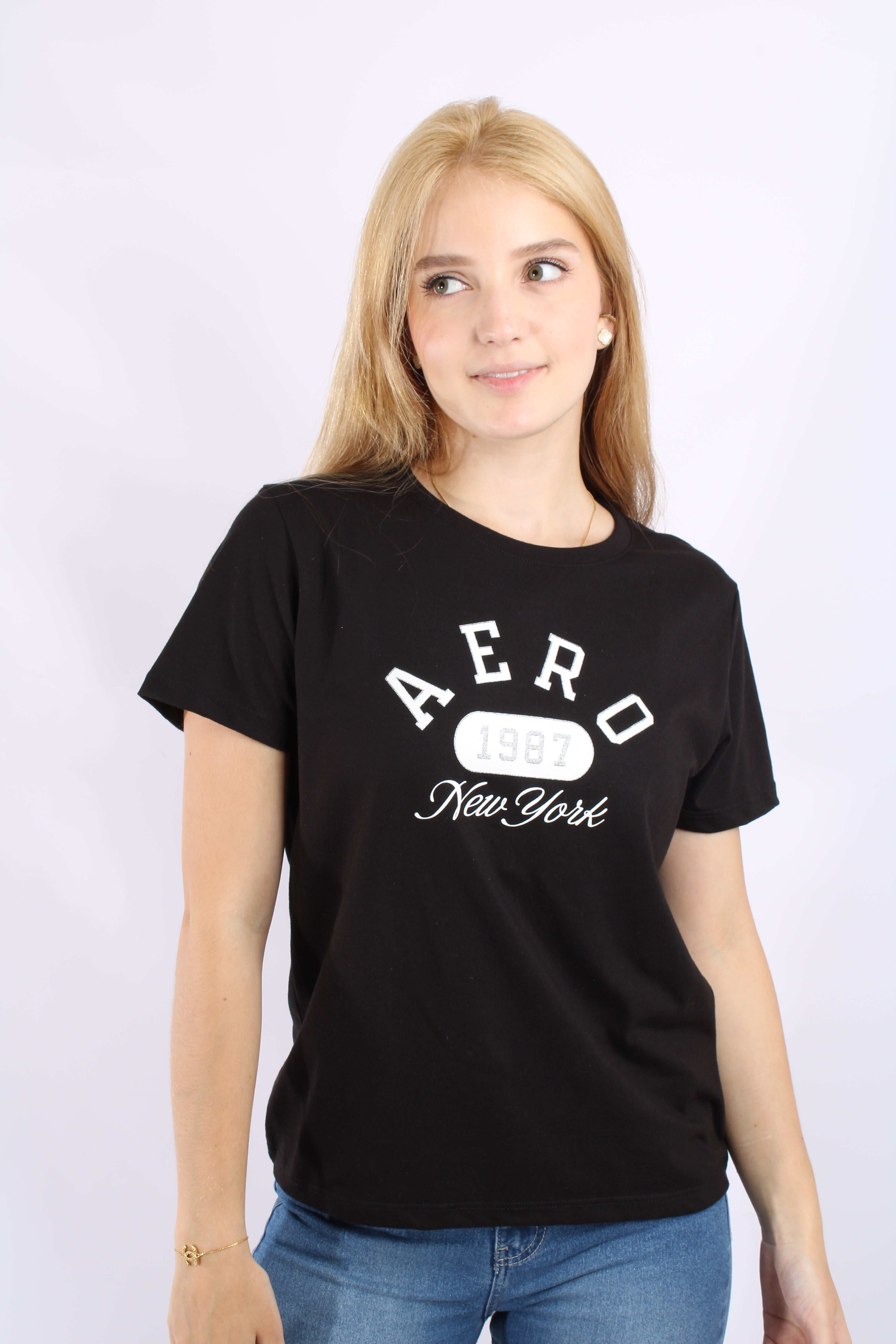 Camiseta Negra Para Mujer Aeropostale Graphic Level Dark Black 6943