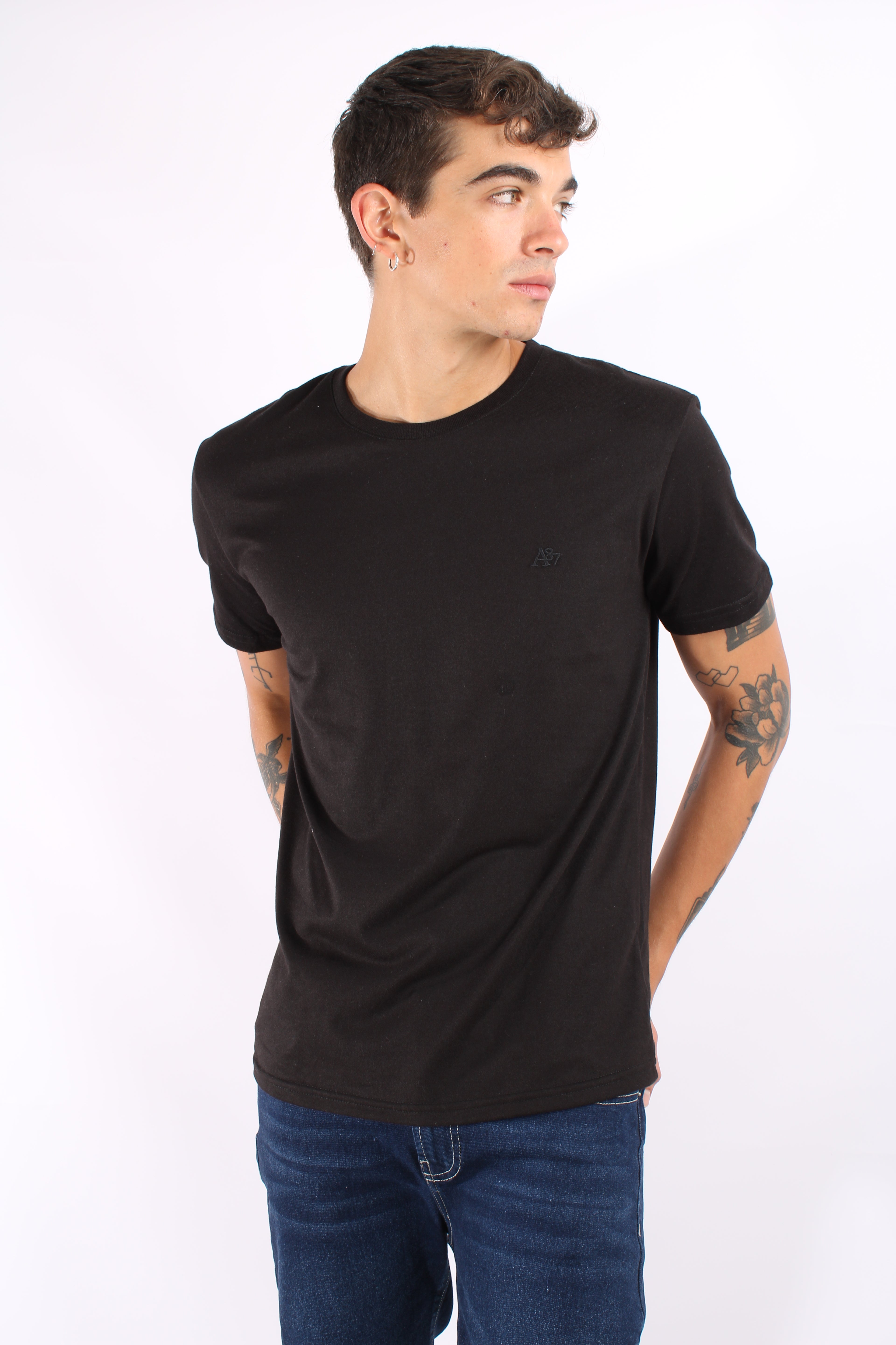 Camiseta Basica Negra Para Hombre Aeropostale Guys Ss Tees Dark Black 4240