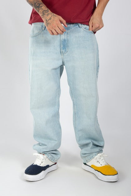 Jean para Hombre Aeropostale Guys Slim Straight Light Wash 4091