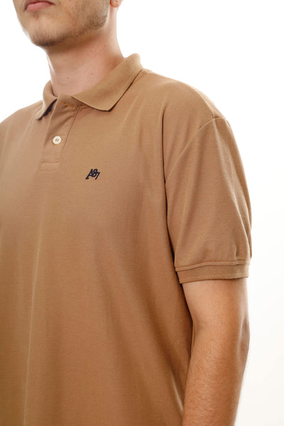 A87 Camisa Tipo Polo Café Logo